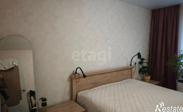 2-комн квартира ул Академика Лаврентьева, 2,  д. 2
