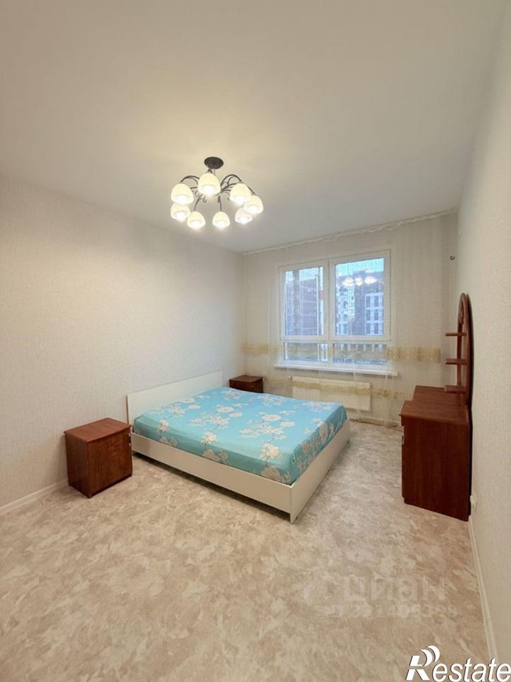 2-комн квартира улица Генерала Махмута Гареева, 15,  д. 15