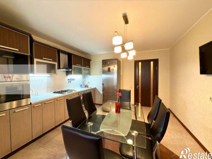 2-комн квартира улица Челюскина, 42А,  д. 42А