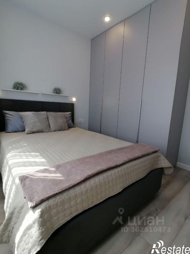 1-комн квартира улица Рашида Нежметдинова, 11 к4,  д. 11 к4