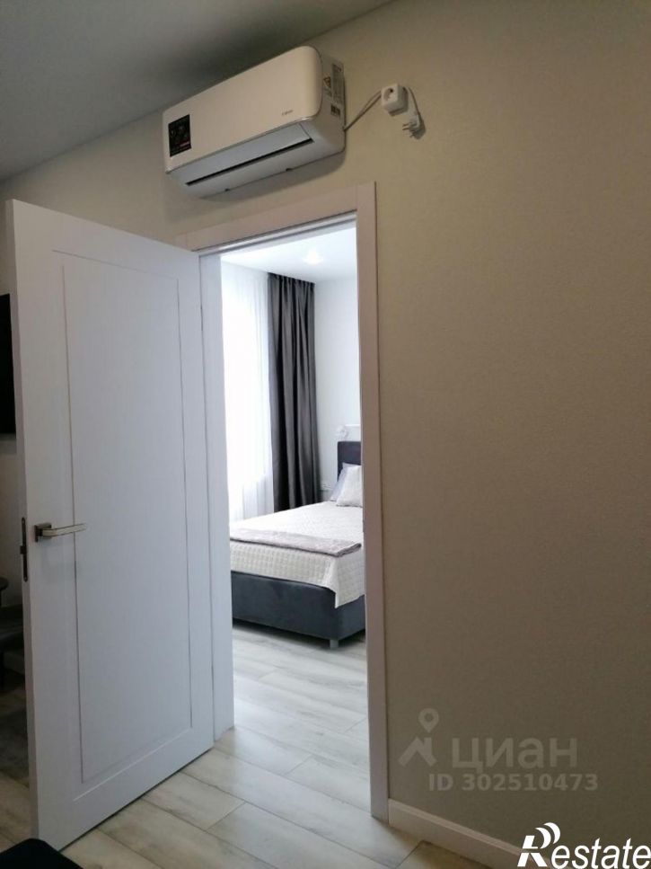 1-комн квартира улица Рашида Нежметдинова, 11 к4,  д. 11 к4