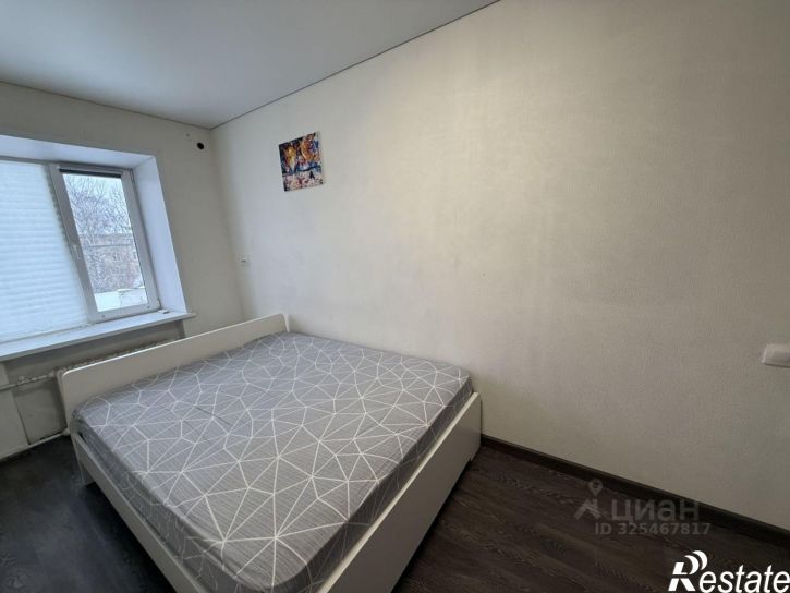2-комн квартира улица Короленко, 113,  д. 113