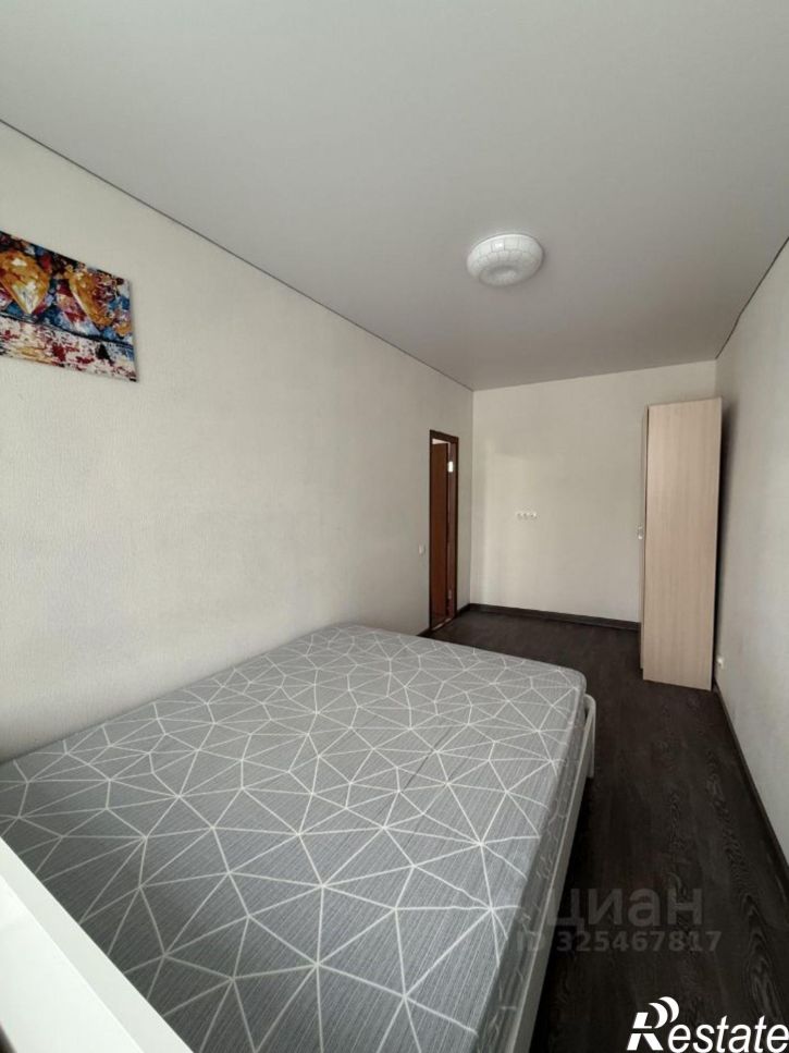 2-комн квартира улица Короленко, 113,  д. 113