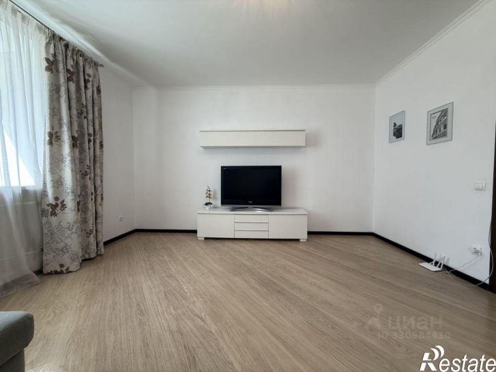 3-комн квартира Хороводная улица, 50,  д. 50