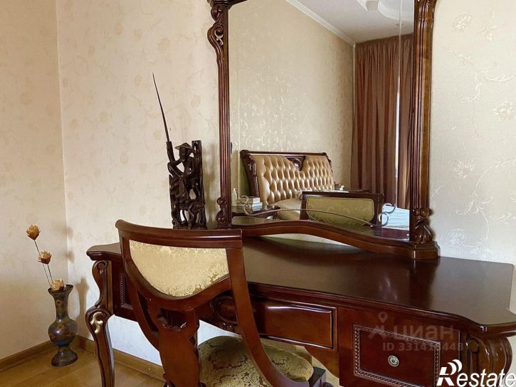 3-комн квартира улица Туфана Миннуллина, 8В/15,  д. 8В/15