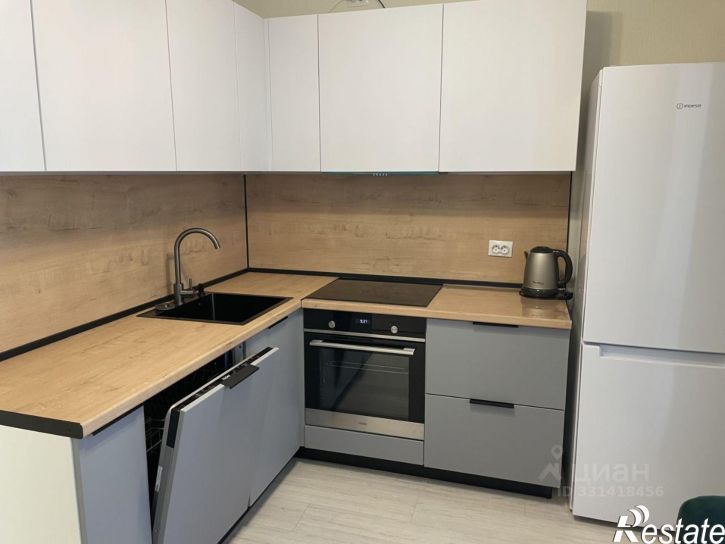 1-комн квартира ул Александра Курынова, 5 2,  д. 5 2,  к. 2