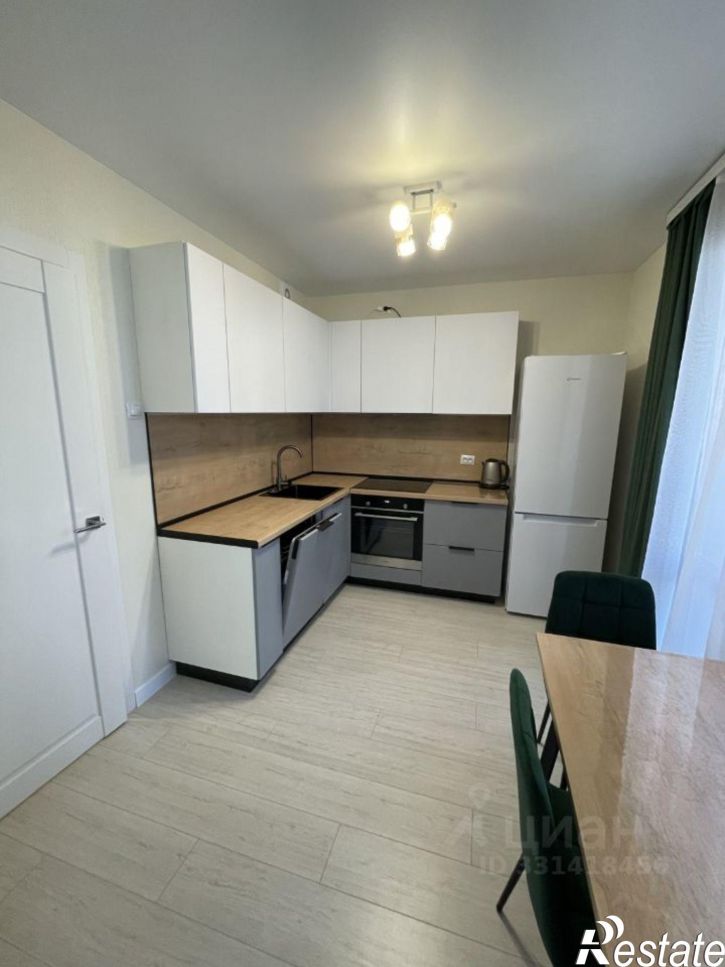 1-комн квартира ул Александра Курынова, 5 2,  д. 5 2,  к. 2