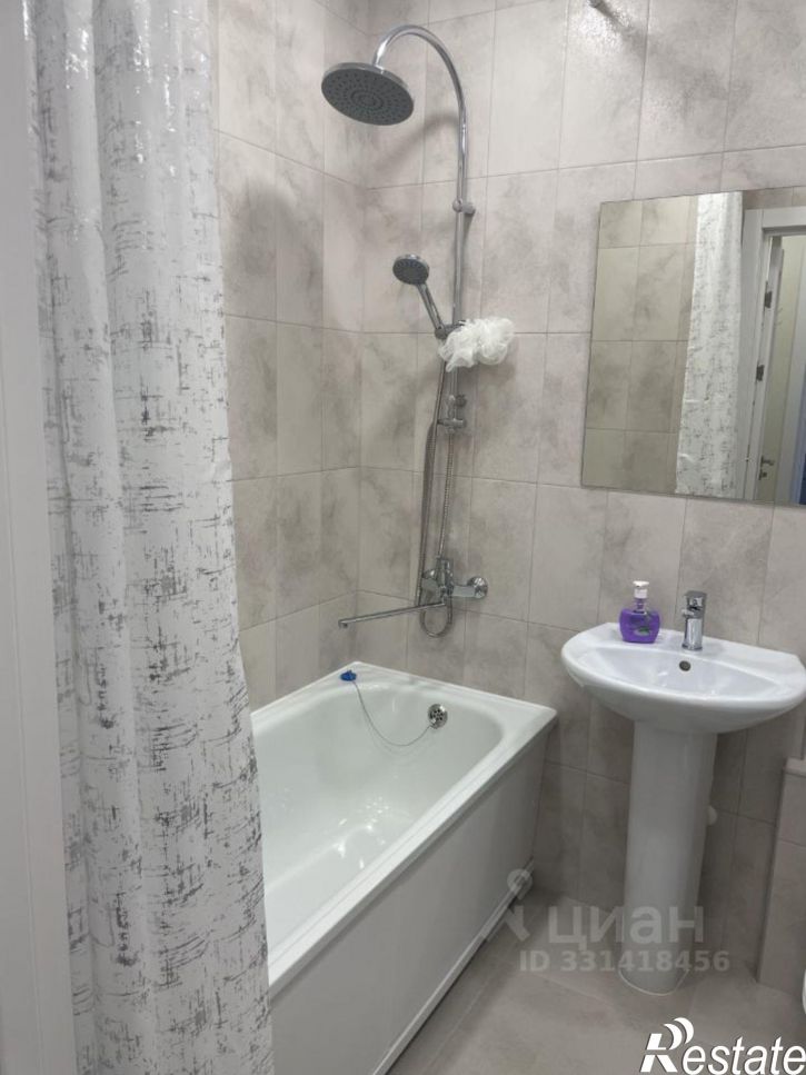 1-комн квартира ул Александра Курынова, 5 2,  д. 5 2,  к. 2
