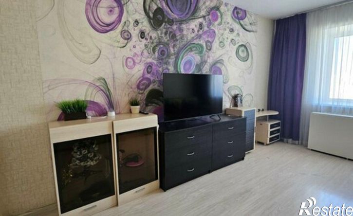 2-комн квартира улица Серова, 51/11,  д. 51/11