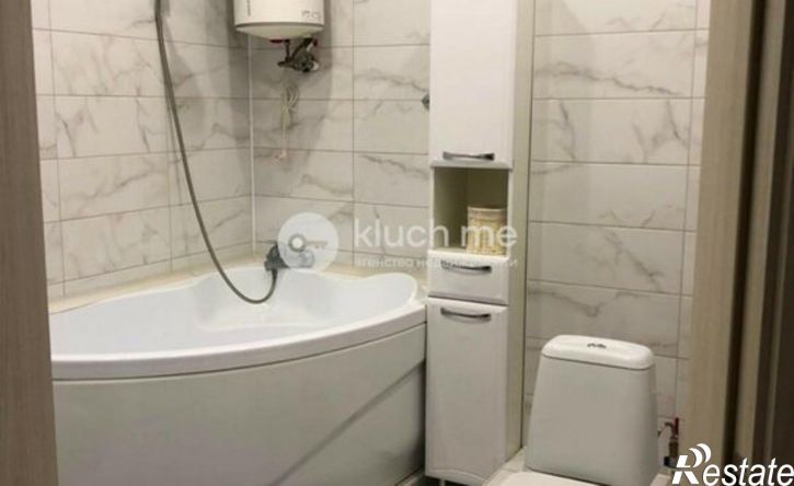 2-комн квартира улица Курашова, 20,  д. 20