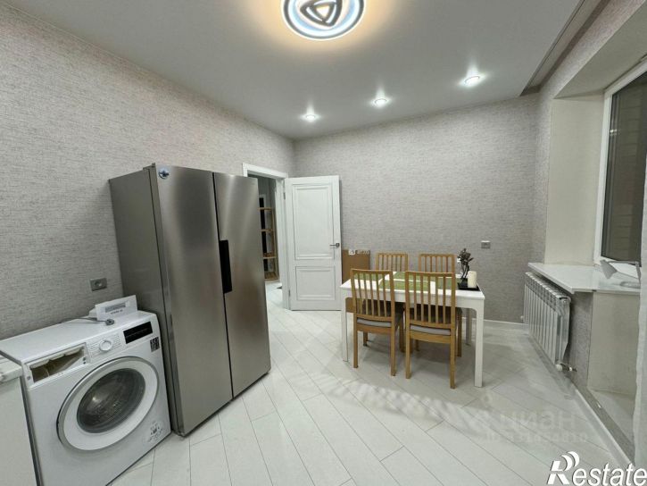2-комн квартира улица Чингиза Айтматова, 9,  д. 9