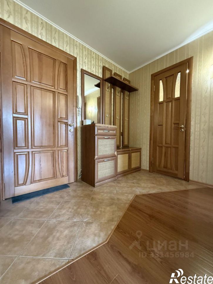 2-комн квартира ул Ленинградская, 60Б,  д. 60Б