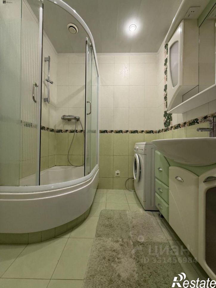 2-комн квартира ул Ленинградская, 60Б,  д. 60Б