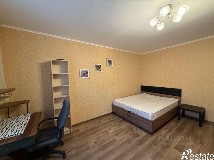 2-комн квартира Чистопольская улица, 81,  д. 81