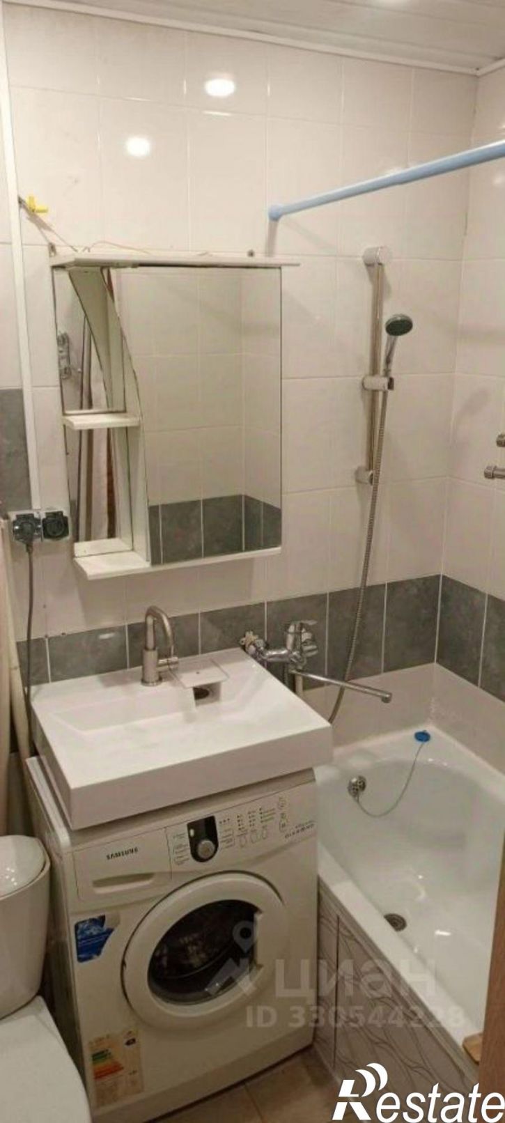 2-комн квартира ул Короленко, 35,  д. 35