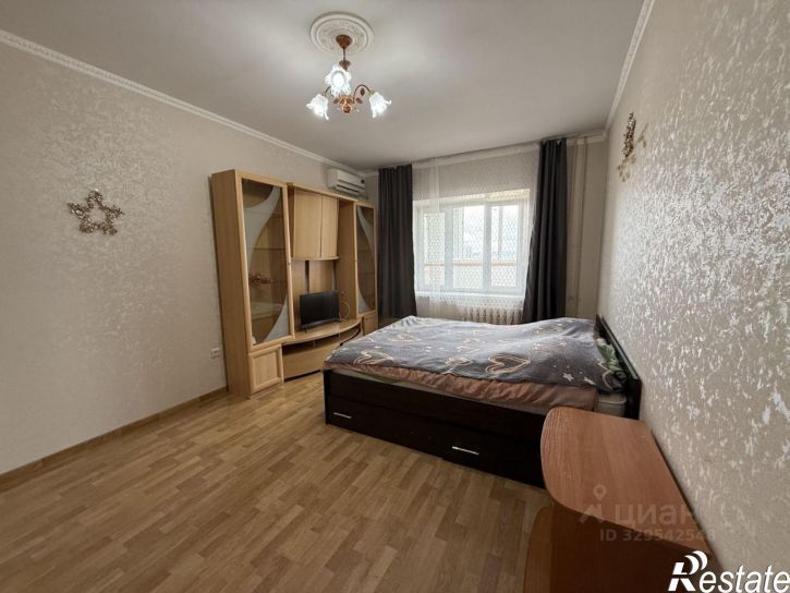 1-комн квартира пр-кт Альберта Камалеева, 6,  д. 6