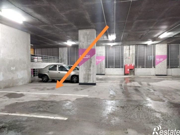 Гараж/парковка улица Архитектора Гайнутдинова, 26 к4,  д. 26 к4