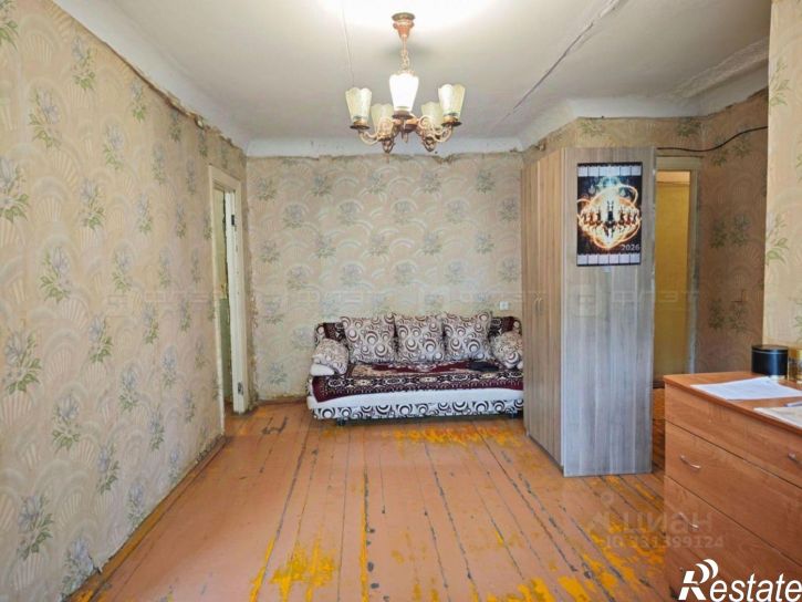 3-комн квартира улица Липатова, 5,  д. 5