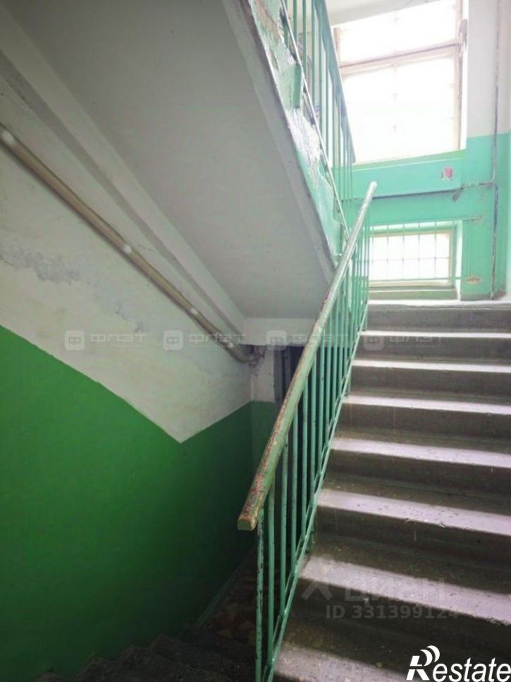 3-комн квартира улица Липатова, 5,  д. 5