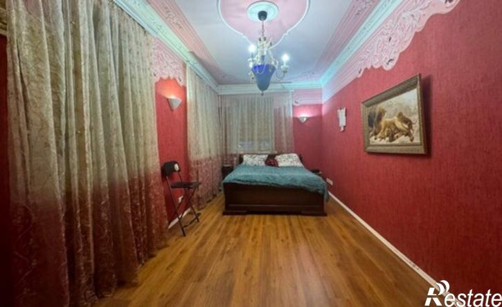 2-комн квартира ул Максимова, 33,  д. 33