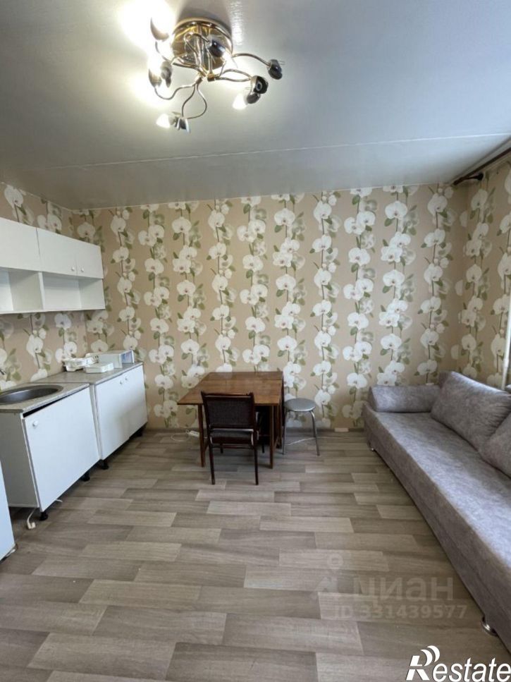 Комната улица Братьев Касимовых, 22,  д. 22
