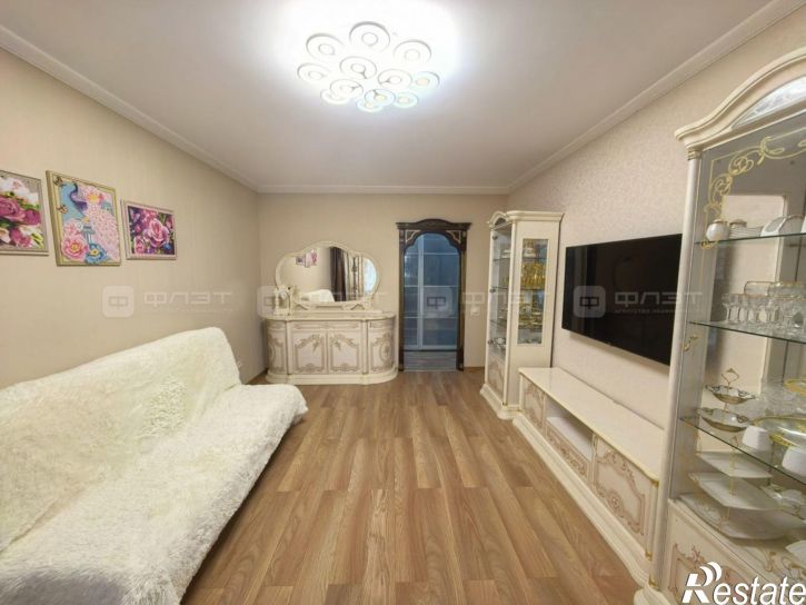 3-комн квартира пр. Победы, дом 76