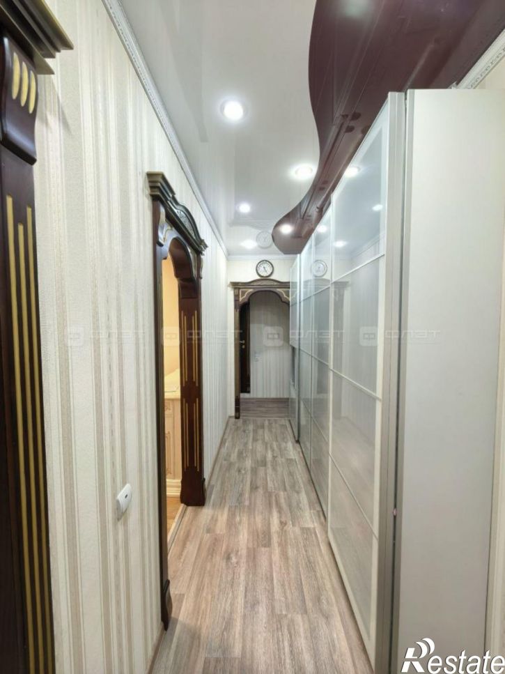 3-комн квартира пр. Победы, дом 76