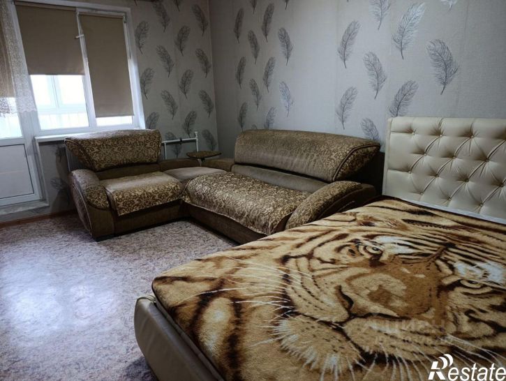 1-комн квартира проспект Универсиады, 14,  д. 14