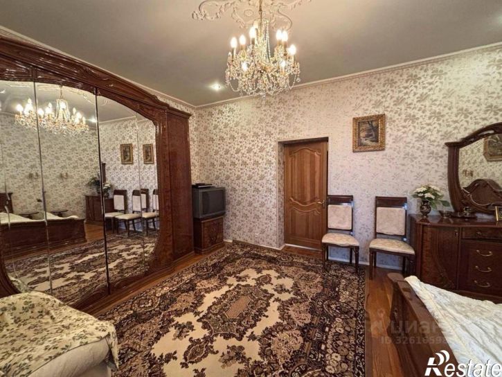 3-комн квартира улица Нурсултана Назарбаева, 12,  д. 12