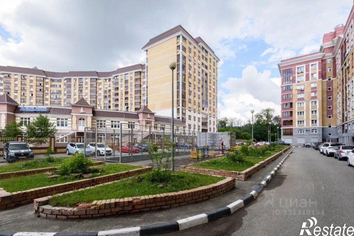 3-комн квартира улица Гарифа Ахунова, 2,  д. 2