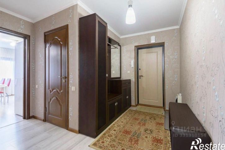 3-комн квартира улица Гарифа Ахунова, 2,  д. 2