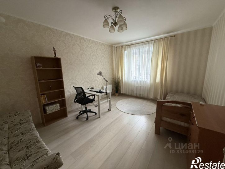2-комн квартира улица Габдуллы Кариева, 7,  д. 7