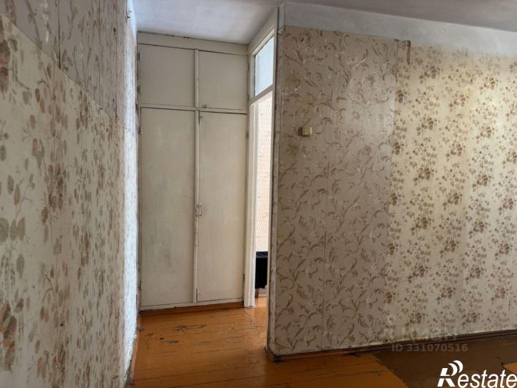 2-комн квартира улица Декабристов, 110,  д. 110