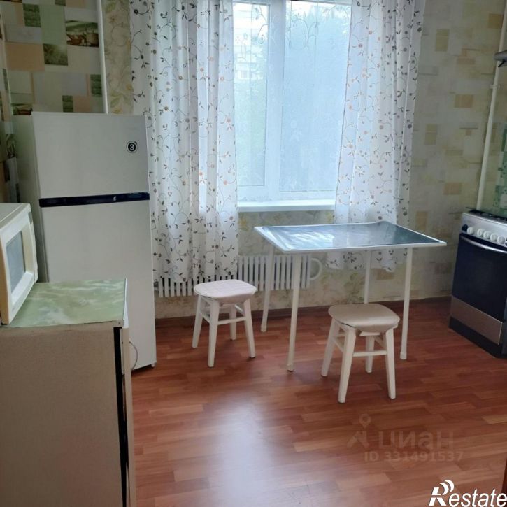 1-комн квартира улица Юлиуса Фучика, 106,  д. 106