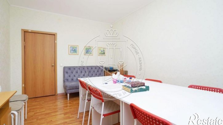 3-комн квартира ул Космонавтов, 42А,  д. 42А