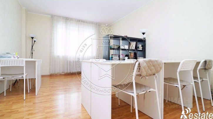3-комн квартира ул Космонавтов, 42А,  д. 42А