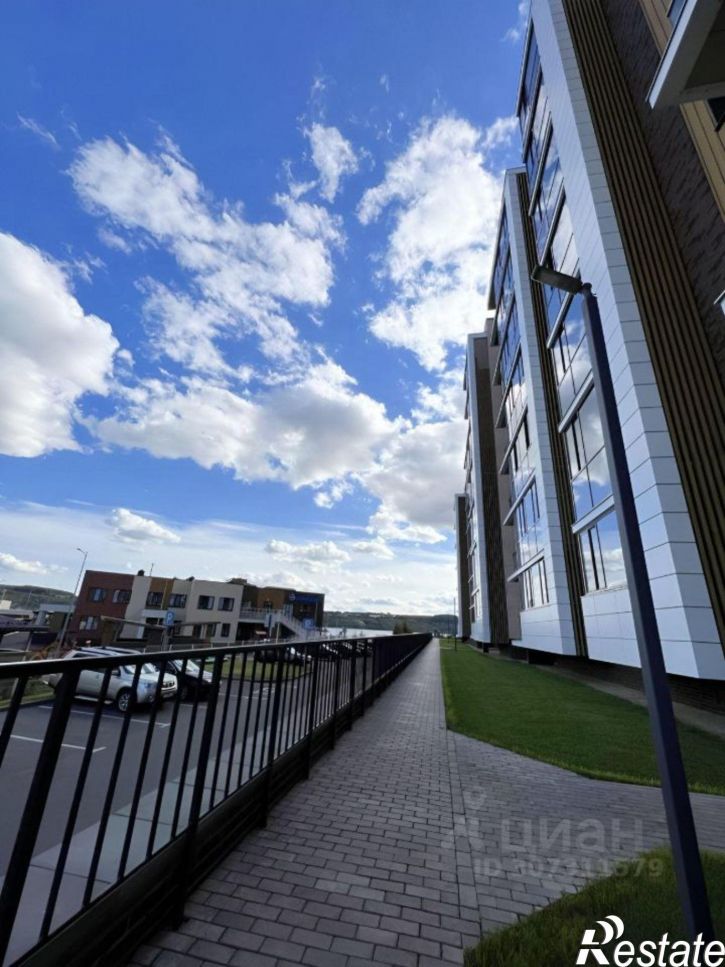 3-комн квартира Приволжская улица, 210,  д. 210