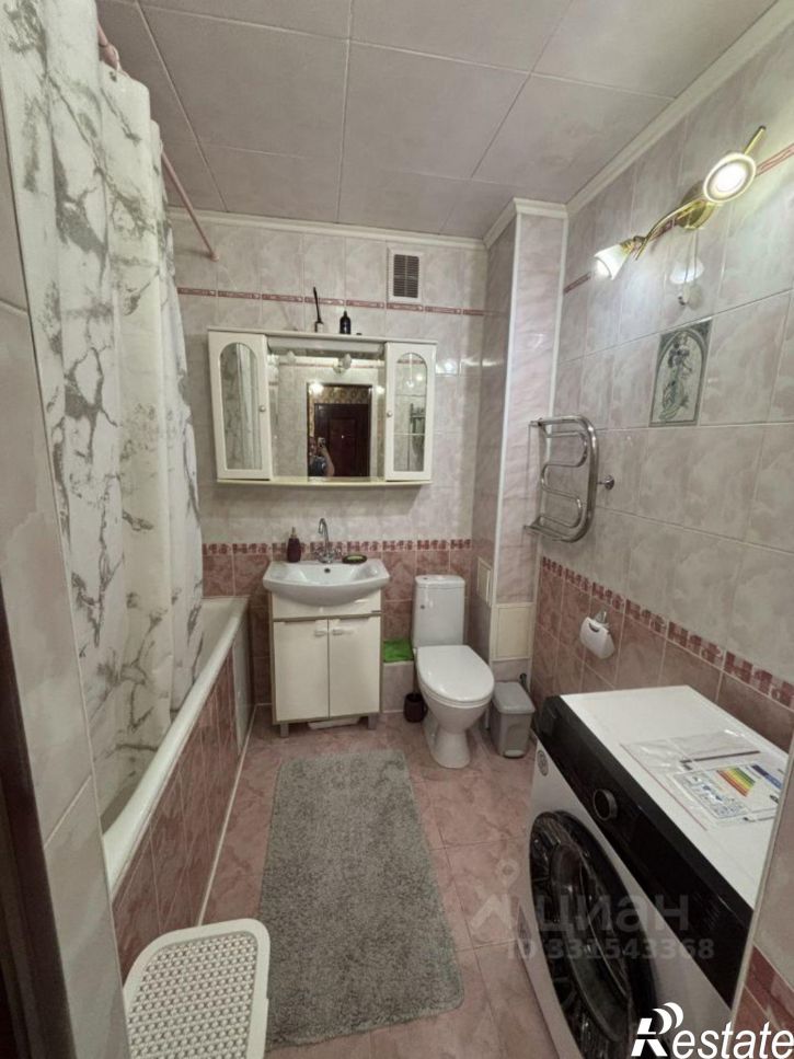 2-комн квартира Широкая улица, 2,  д. 2