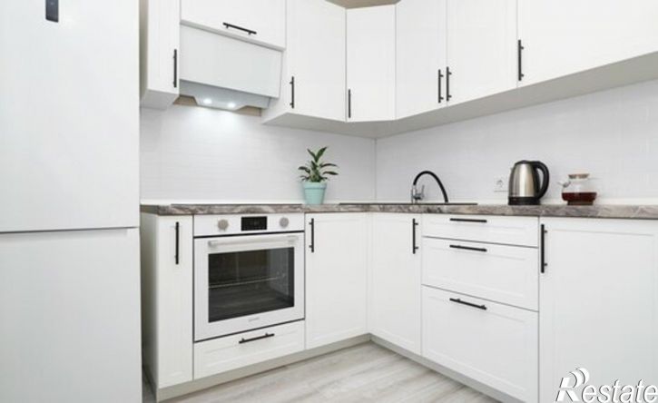 1-комн квартира улица Александра Курынова, 4 к4,  д. 4 к4