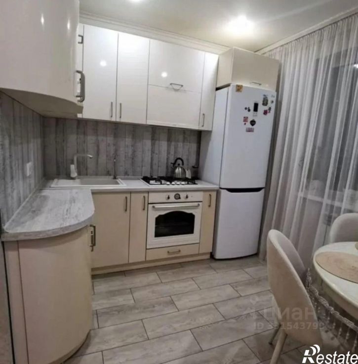2-комн квартира улица Фатыха Амирхана, 93,  д. 93