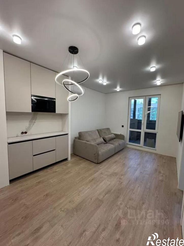 1-комн квартира улица Рашида Нежметдинова, 11 к5,  д. 11 к5