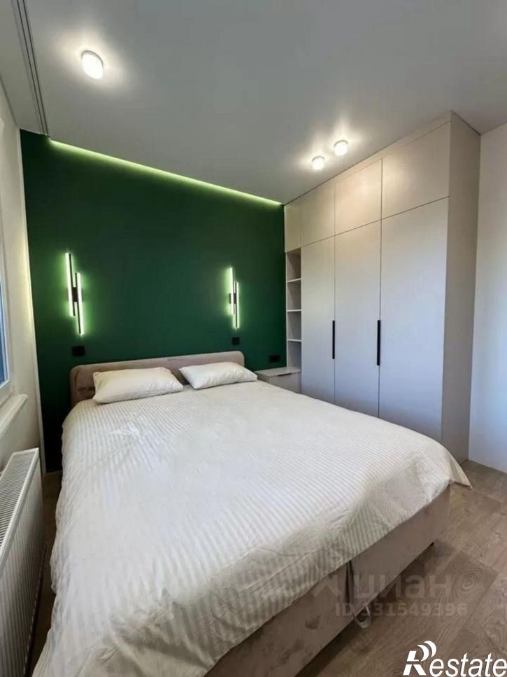 1-комн квартира улица Рашида Нежметдинова, 11 к5,  д. 11 к5