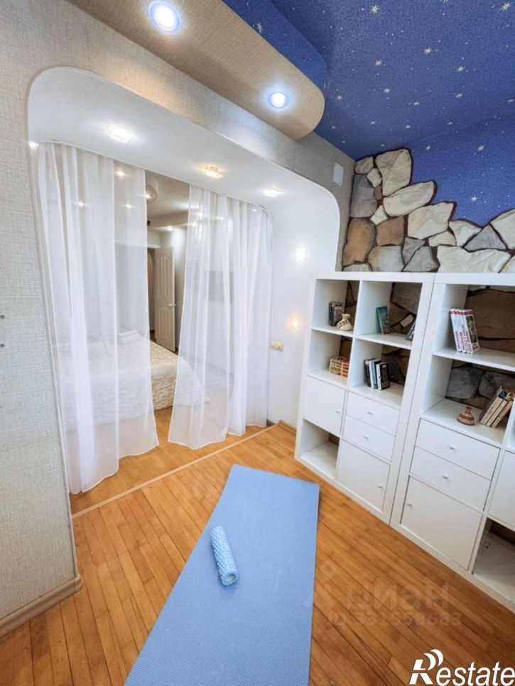 4-комн квартира улица Четаева, 13,  д. 13