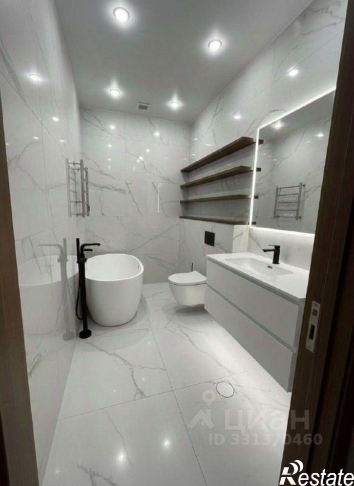 3-комн квартира ул Галиаскара Камала, 39,  д. 39