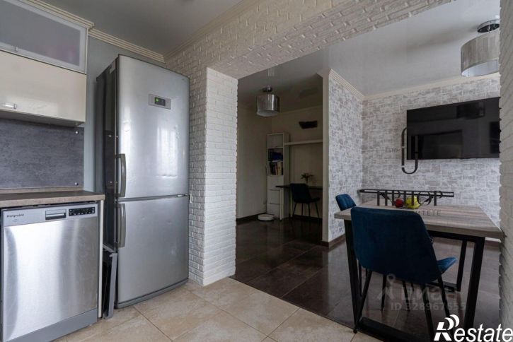 3-комн квартира улица Батыршина, 35,  д. 35