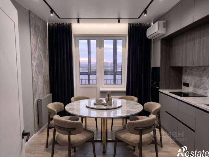 2-комн квартира ул Новаторов, 8Б,  д. 8Б