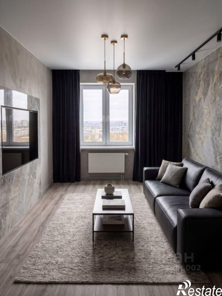 2-комн квартира ул Новаторов, 8Б,  д. 8Б