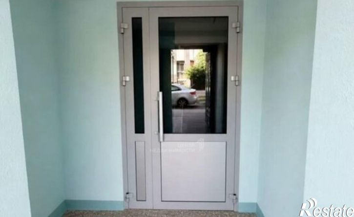 5-комн квартира улица Юлиуса Фучика, 123,  д. 123