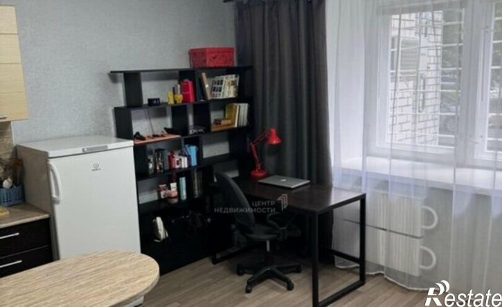 5-комн квартира улица Юлиуса Фучика, 123,  д. 123