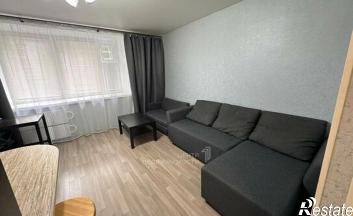 5-комн квартира улица Юлиуса Фучика, 123,  д. 123
